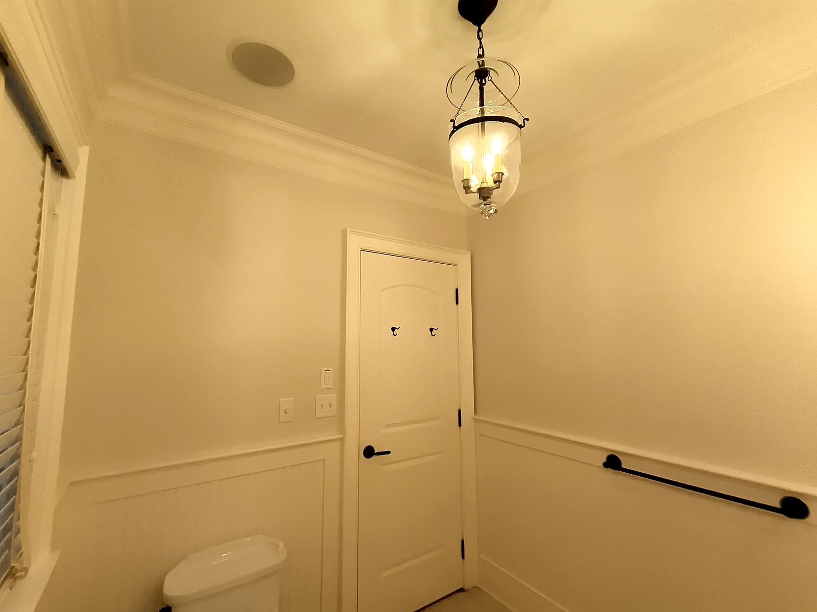 Interior Hallway White Walls Trim 2 — Frank Leonard Painting LLC